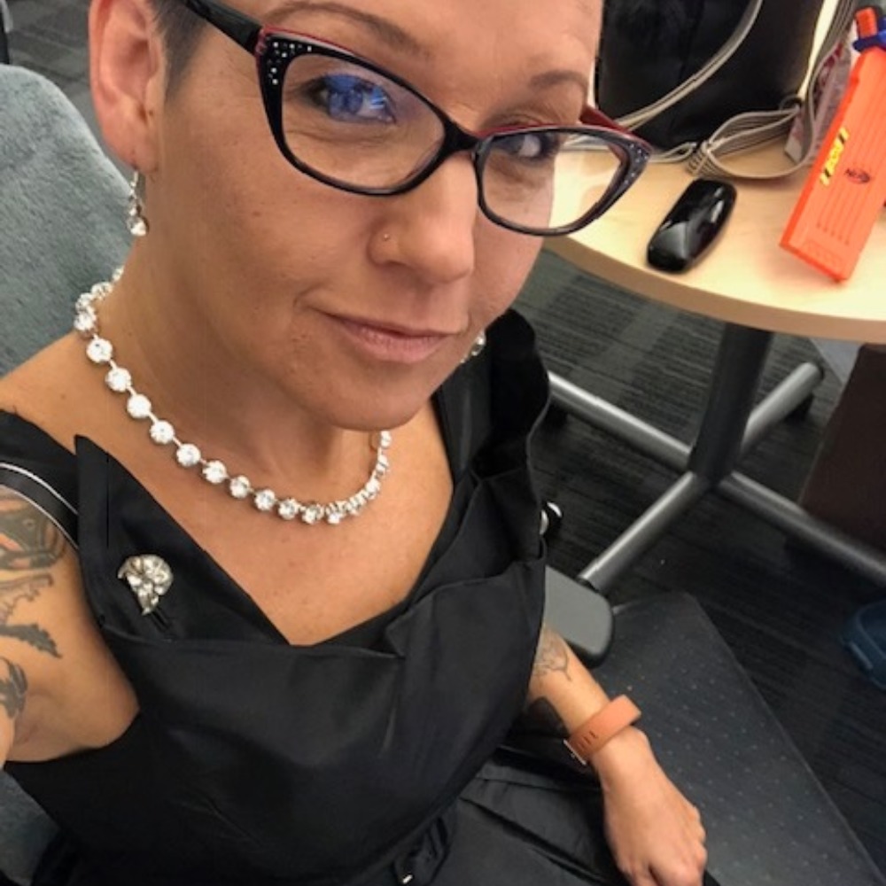 Meet your Posher, Tracy